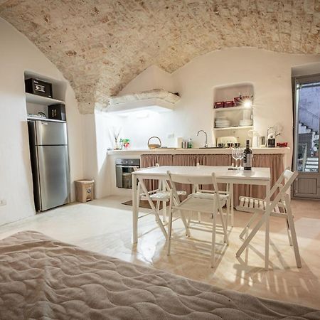 Vacation And Short Stay Suites & Apartments Ceglie - Celso Ceglie Messapica Eksteriør bilde